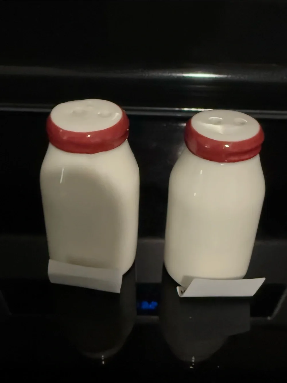 Milk Bottle Ceramic Salt and Pepper Shaker Set - White and Red mini
